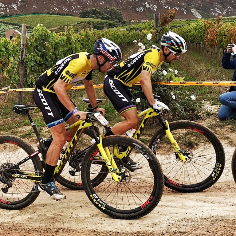 Cape Epic Shurter and Lars keep their lead