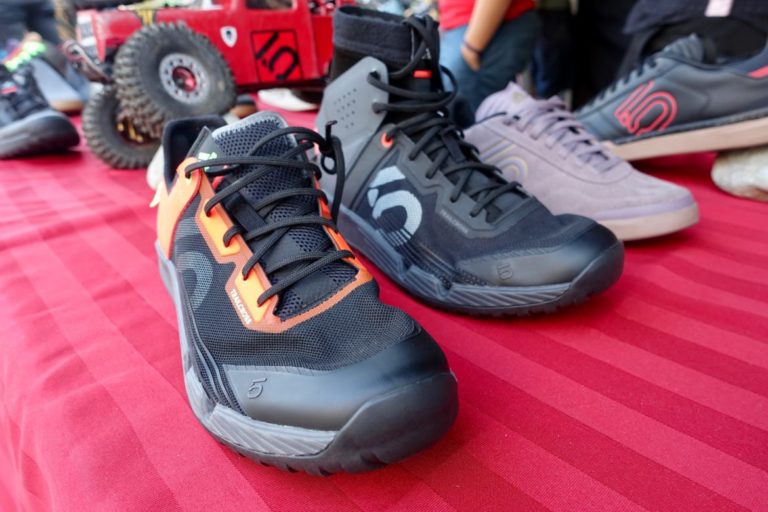 addidas