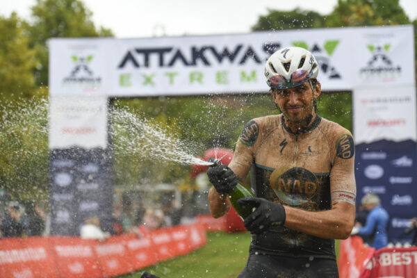 Beers and Stenerhag Kick-Off 2020 In (Muddy) Style Attakwas Extreme